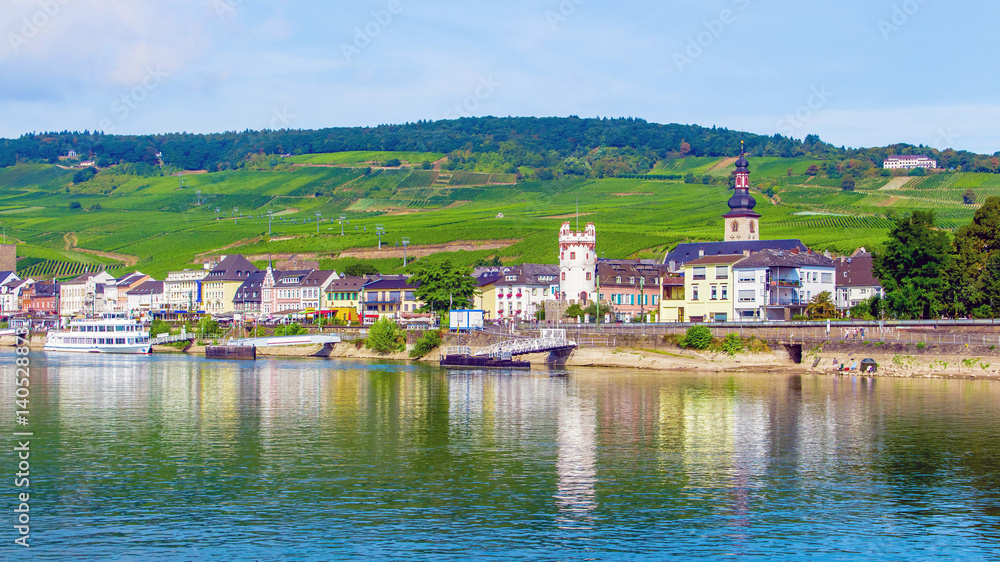 Rudesheim am Rhein, town in the Rhine Gorge, Germany Rudesheim am Rhein, town in the Rhine Gorge, Germany