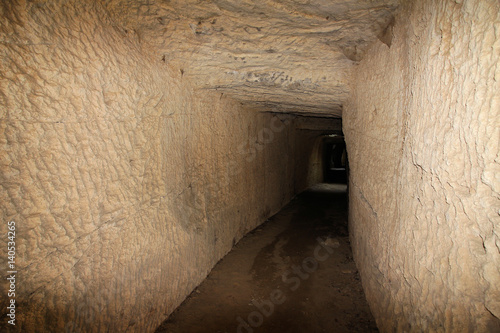 Sernhac - tunnel de la Perrotte – tunnel des Cantarelles Pont du Gard Aqueduc Romain d’Uzès à Nîmes