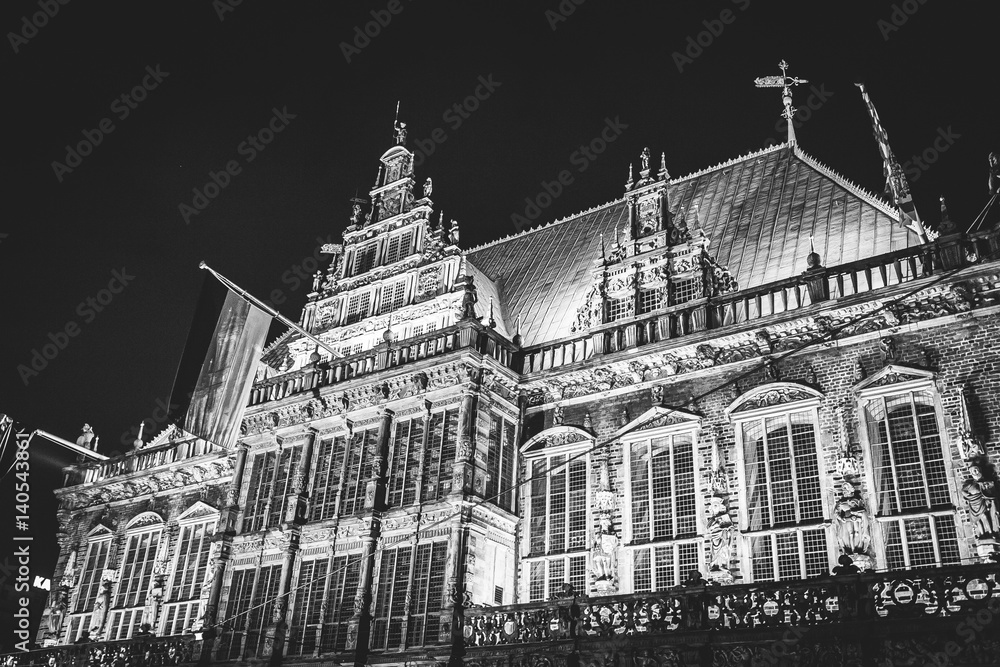 Bremen at night