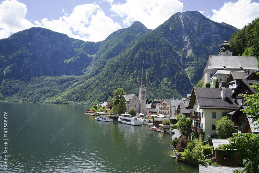 Fototapeta premium View on the Hallstatt lake, Salzkammergut Austria