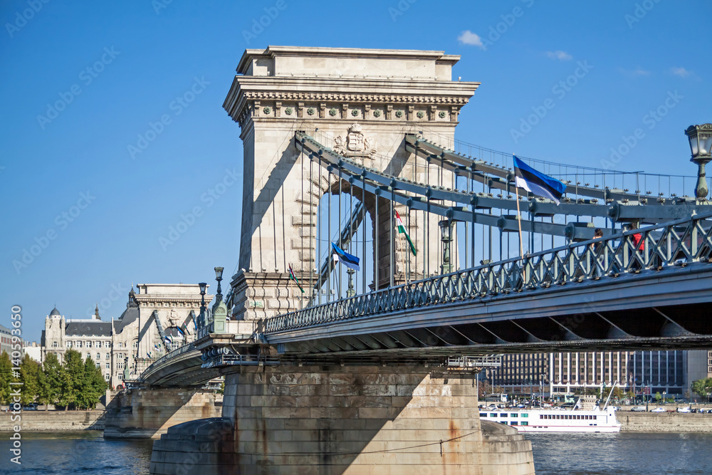 Obraz premium Chain bridge in Budapest at summer