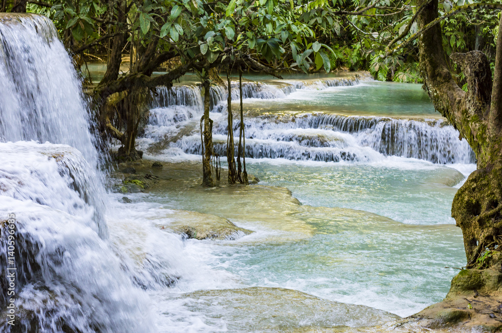 Obraz premium Kuang Si Waterfall near Luang Prabang, Laos