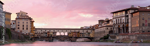 Foto Ponte vecchio al tramonto