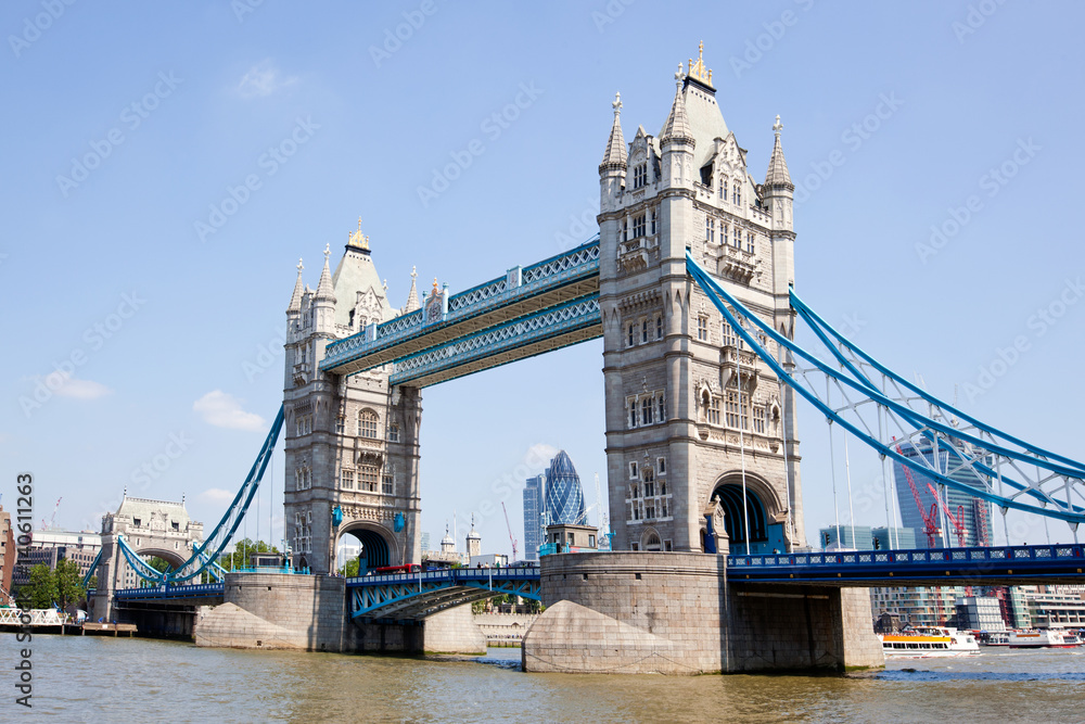 Obraz premium Tower Bridge in London
