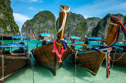 Obraz na płótnie Boats in the archipelago of Phi Phi island, Phuket w salonie