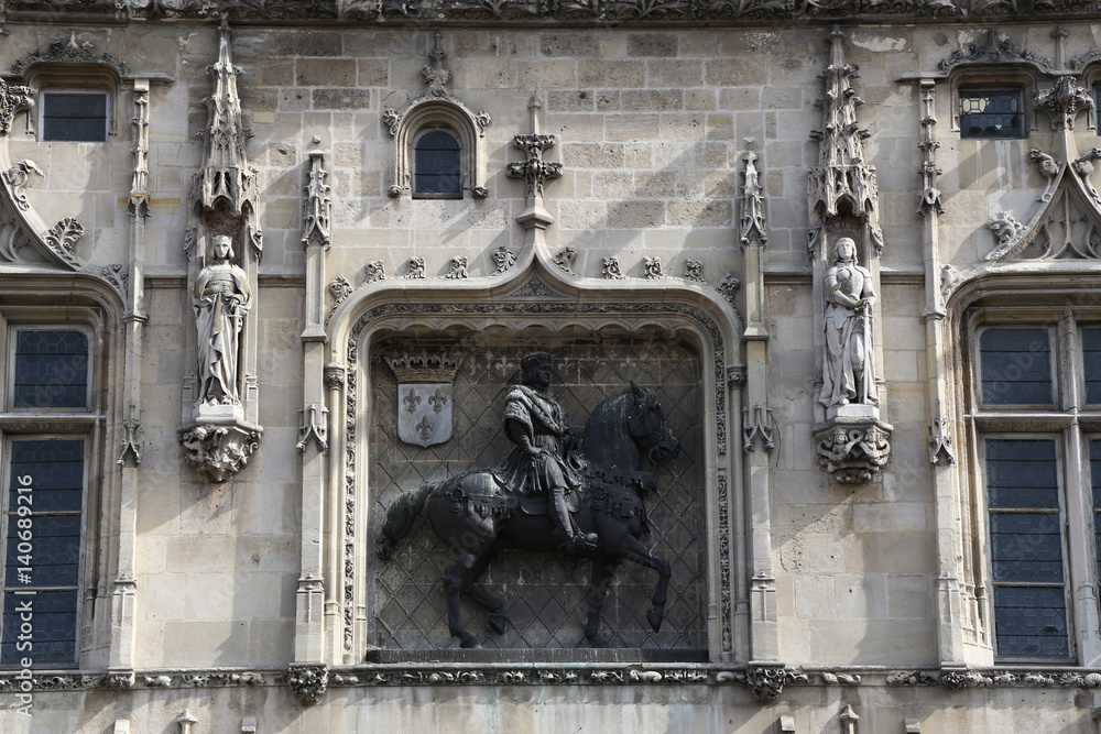 Statue de Louis XII