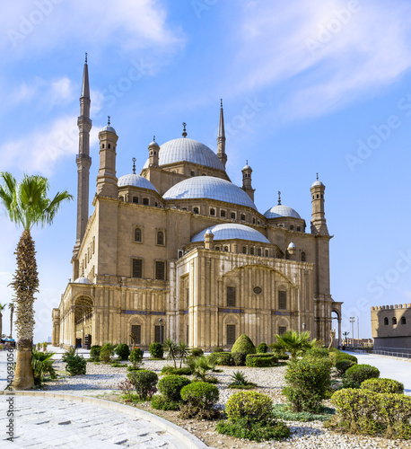 Fototapet The Mohamed Ali mosque, located in the Saladin Citadel, on the Mokkatam hill in Cairo