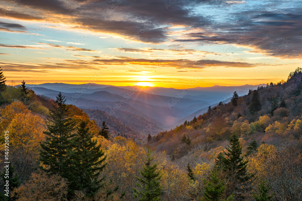 Fototapeta premium scenic sunrise, great smoky mountains, tennessee