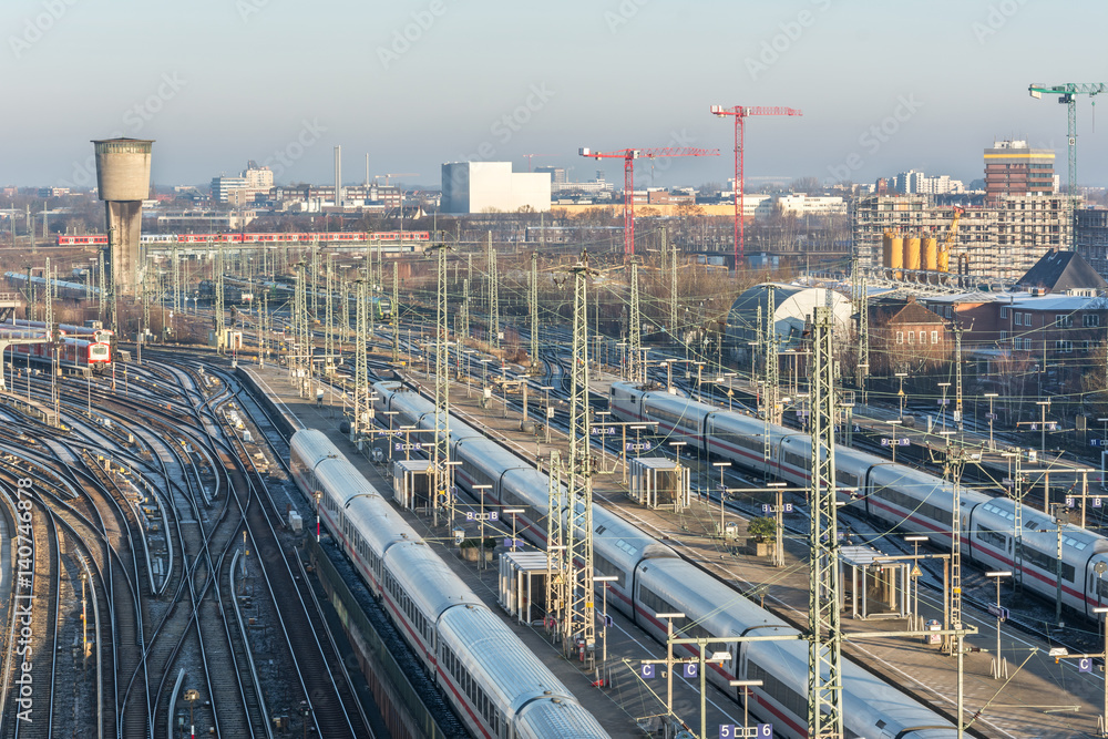 Bahnhof Züge Großstadt