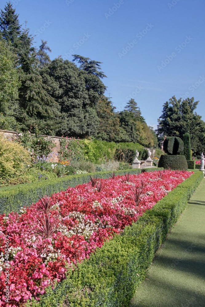manoir et jardin italien en Angleterre