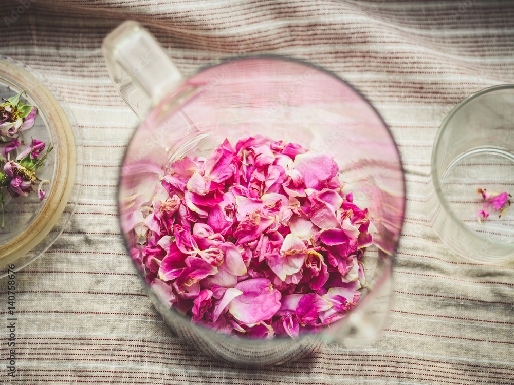 Rose, petals boiled with boiling water (a drink with the scent of a