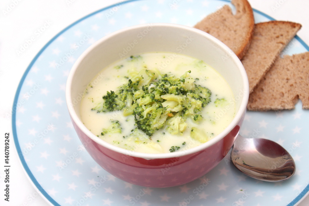 Broccolisuppe Broccolisuppe