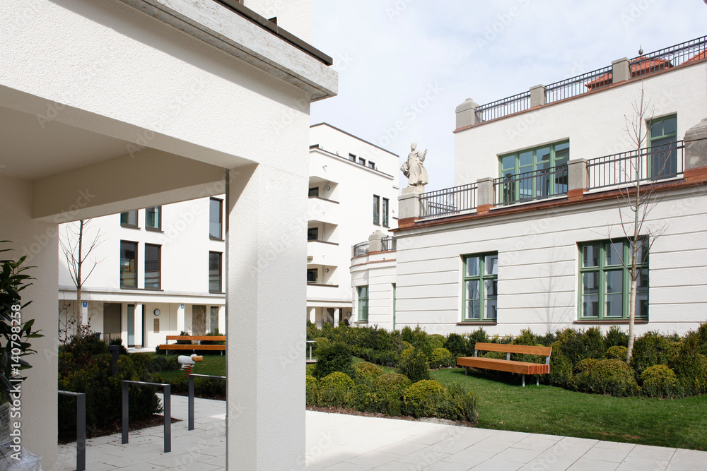 Obraz premium Terrasse im Innenhof