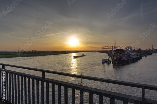 Sonnenaufgang am Rhein photo