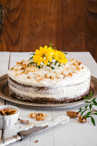 Wallpaper Mural Carrot cake with flowers Torontodigital.ca