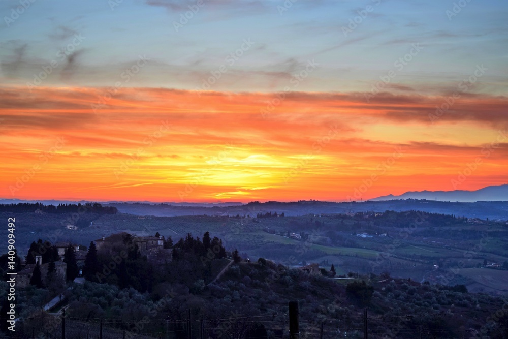 tramonto nella campagna Toscana 