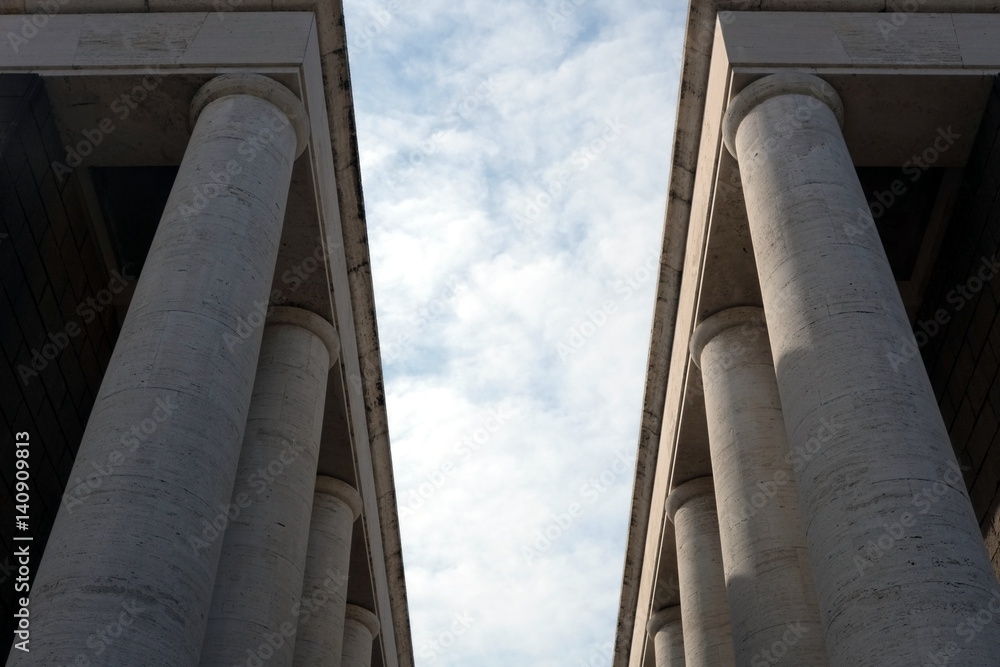 The sky beyond the colonnade