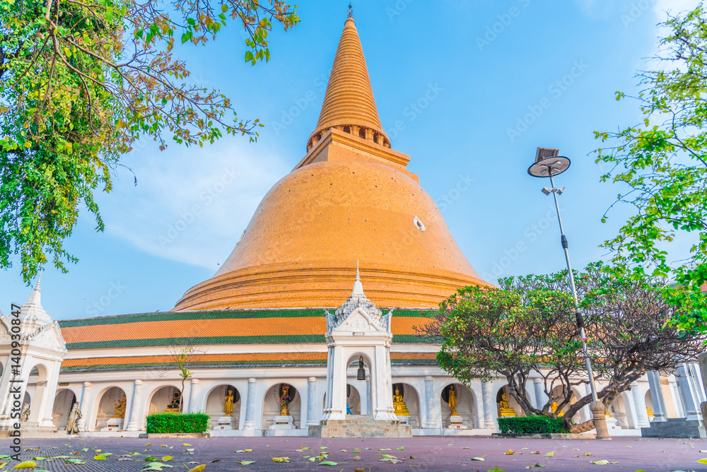 Wat Phra Pathom Chedi temple in Nakhon Pathom Province, Thailand. Wat Phra Pathom Chedi temple in Nakhon Pathom Province, Thailand.