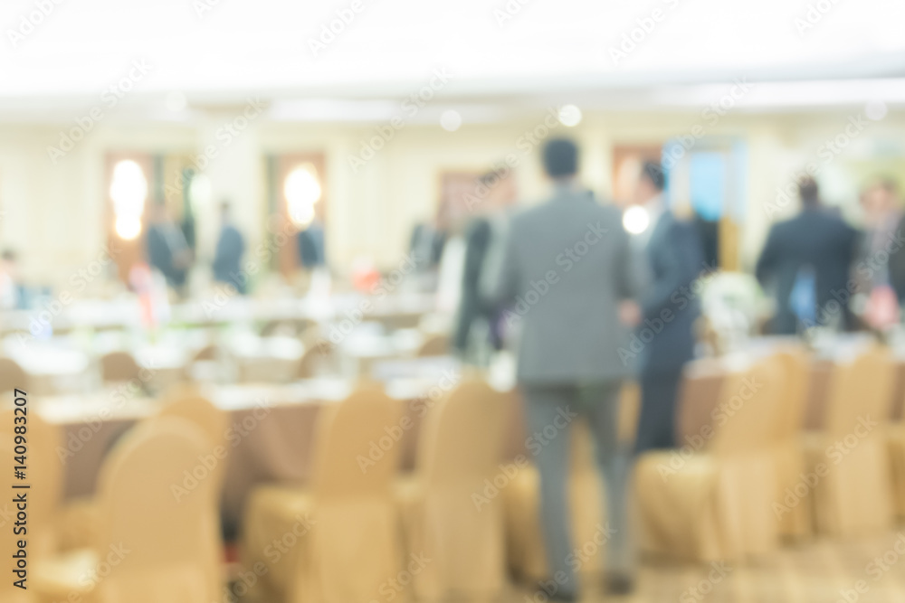 Fototapeta premium Niewyraźne tło konferencji biznesowej i prezentacji. publiczność w sali konferencyjnej