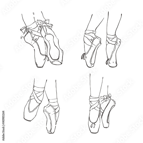 Set of vector hand drawn ballet shoes points