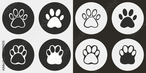 Paw icon set.