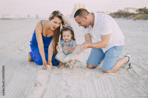 beautiful family on the beach © prostooleh