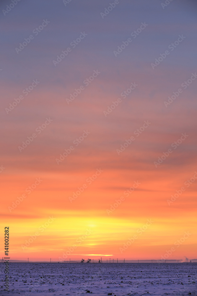 Obraz premium scarlet sky at sunset