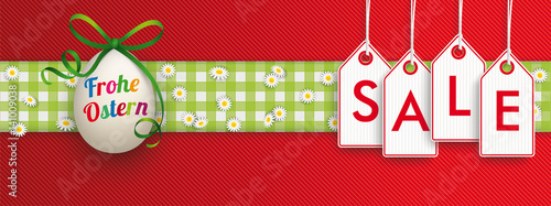 Preisschilder Sale mit einem Osterei und grünkariertem Streifen