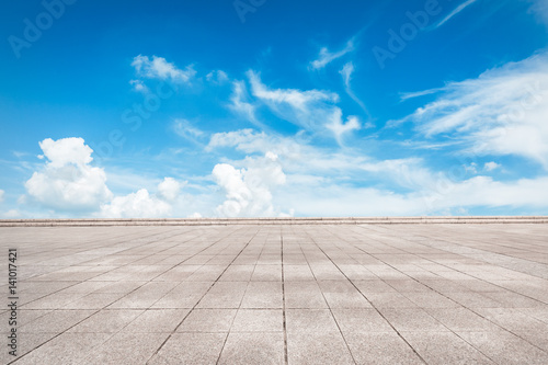 Square floor and sky