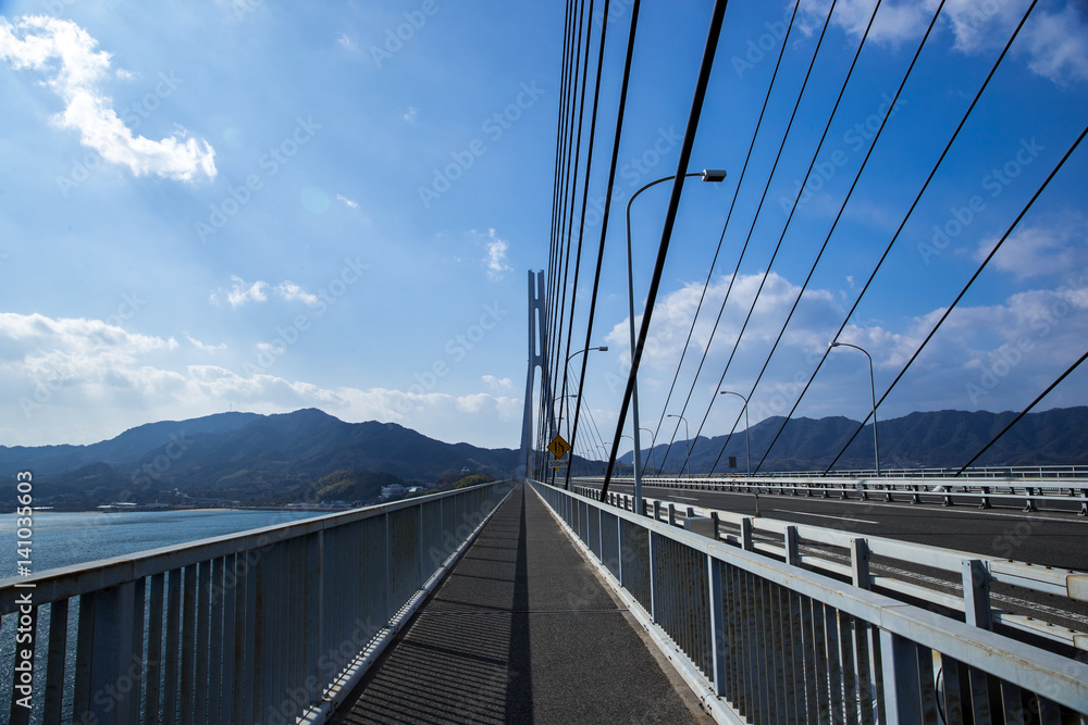 Fototapeta premium 多々羅大橋(しまなみ海道)