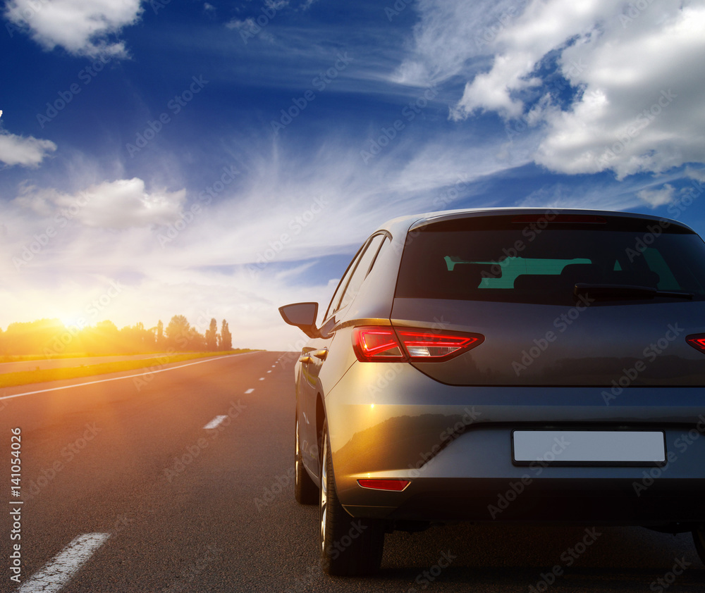 Fototapeta premium Car and light