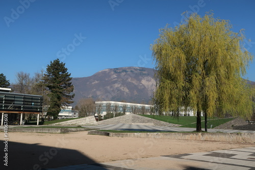 Tapety artystyczne Le campus de Grenoble