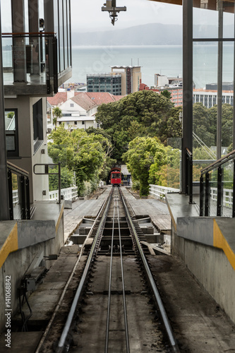 Die berühmte rote Cable Car in Wellington / Neuseeland