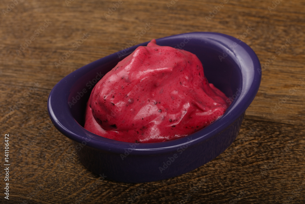 Berry cream mousse Berry cream mousse