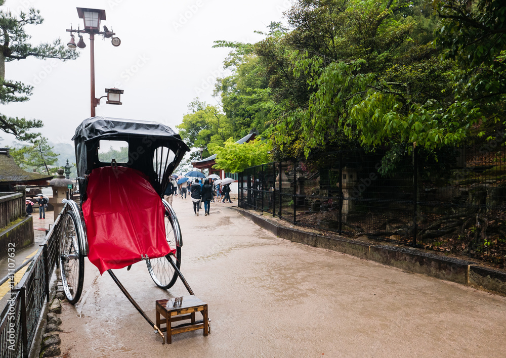 Obraz premium Rikusha (rickshaw) on Miyajima Island