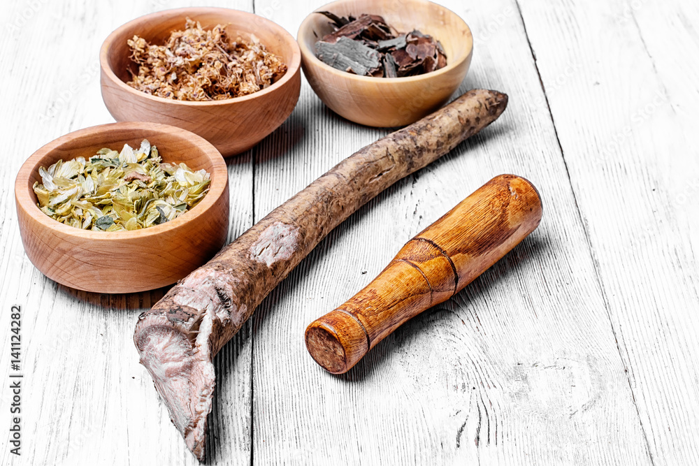 dry medicinal herb dry medicinal herb
