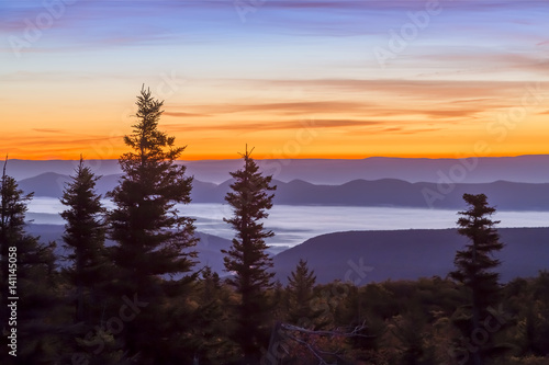 Fotografie, Obraz Dawn on the Allegheny Front - view from Bear Rocks at the Dolly Sods Wilderness,