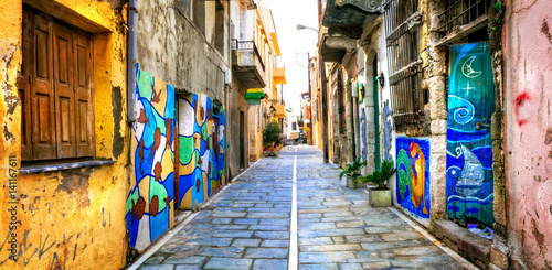 Colorful old streets with wall drawings in Rethymno, Crete,Greece © Freesurf