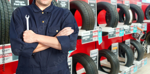 Car mechanic. photo