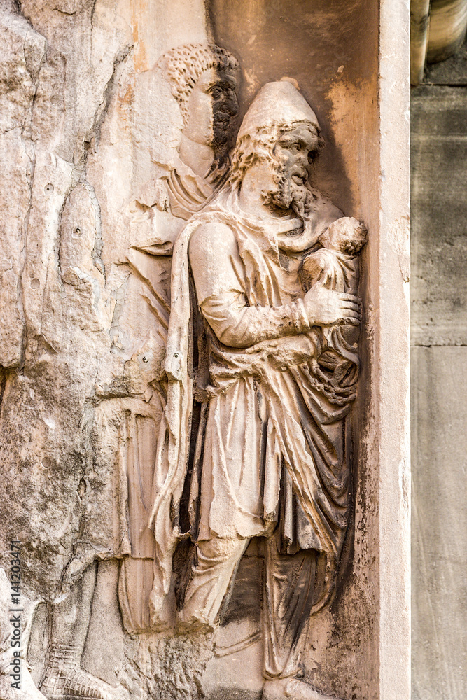 Fototapeta premium Rome, Italy. Roman Forum: relief on the arch of Septimius Severus (203)