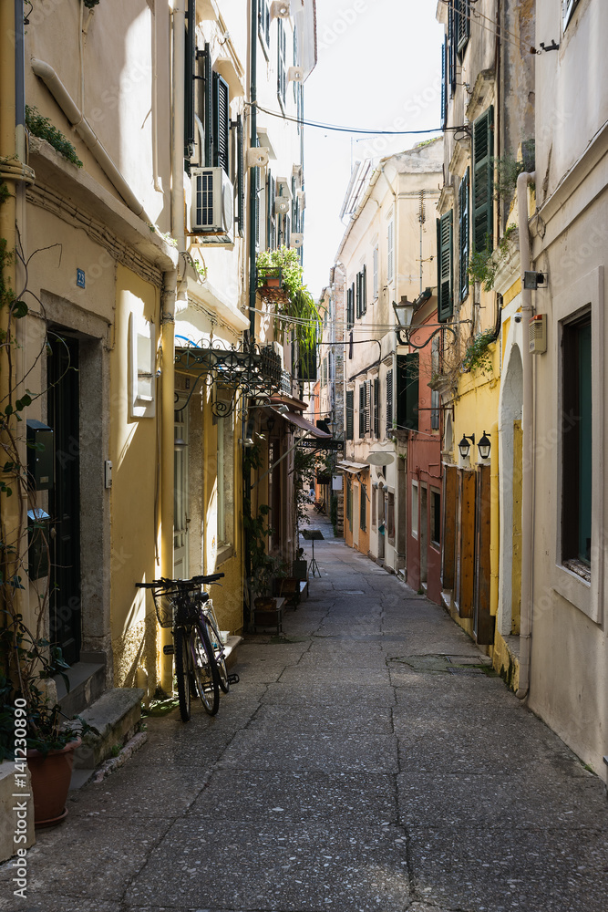Obraz premium Narrow streets of Kerkyra city, Corfu island, Greece.