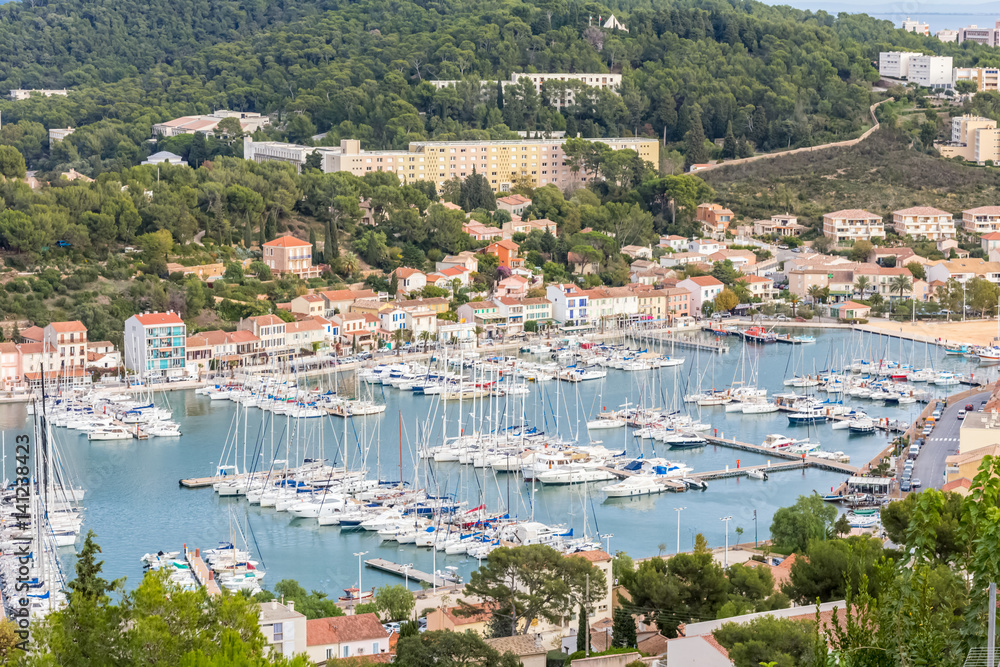 Fototapeta premium Saint-Mandrier-sur-Mer, Toulon, France 