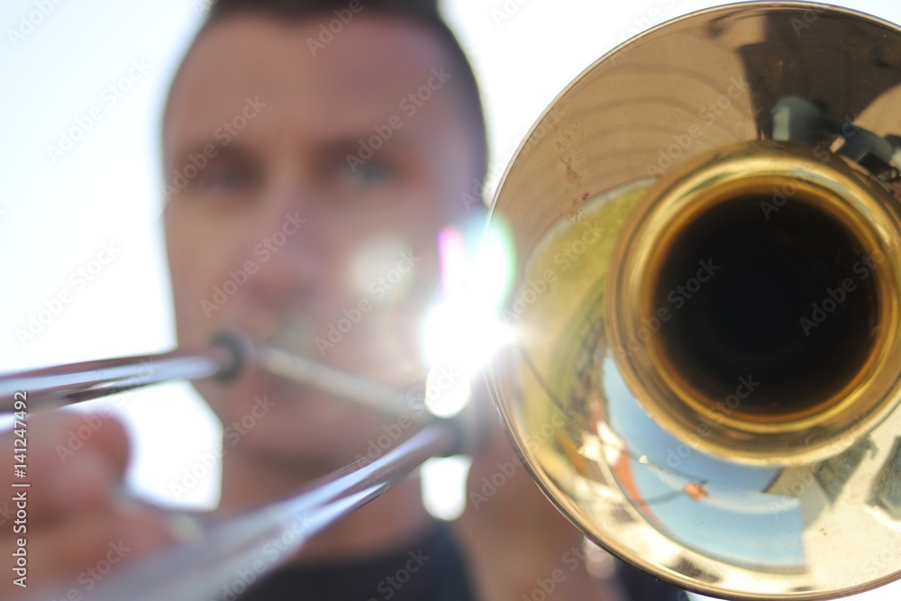 Obraz premium posaune spielen V