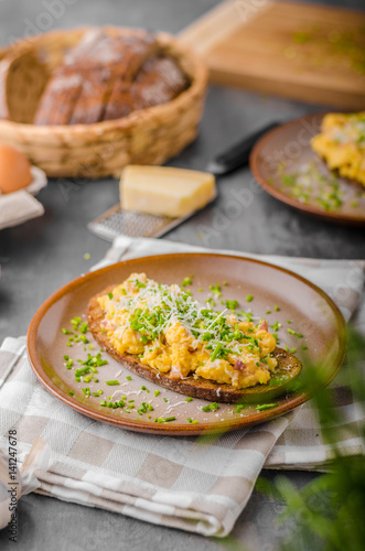 Scrambled eggs with cheese