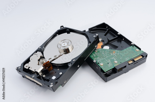 hard disk drive