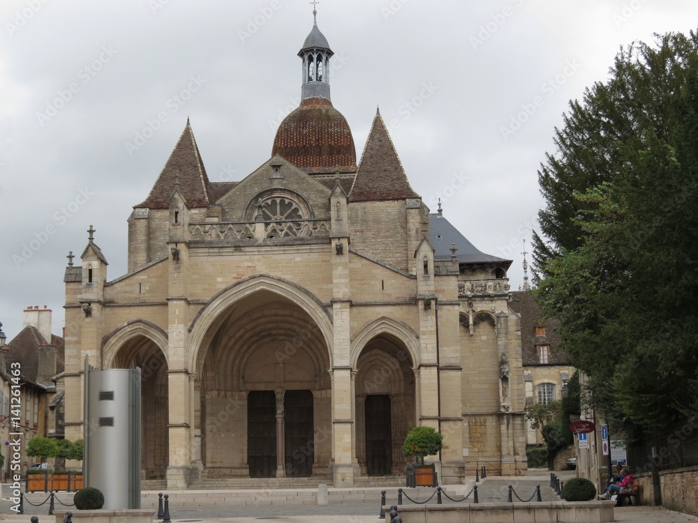 Naklejka premium Bourgogne - Côte d'Or - Hospices de Beaune - Collégiale Notre-Dame