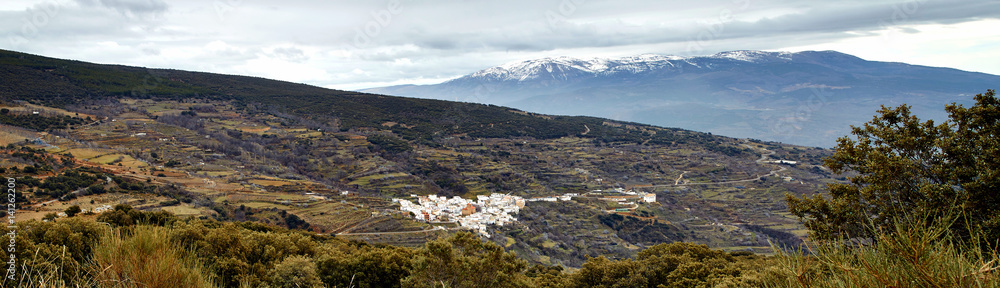 Sierra Nevada village, Panorama