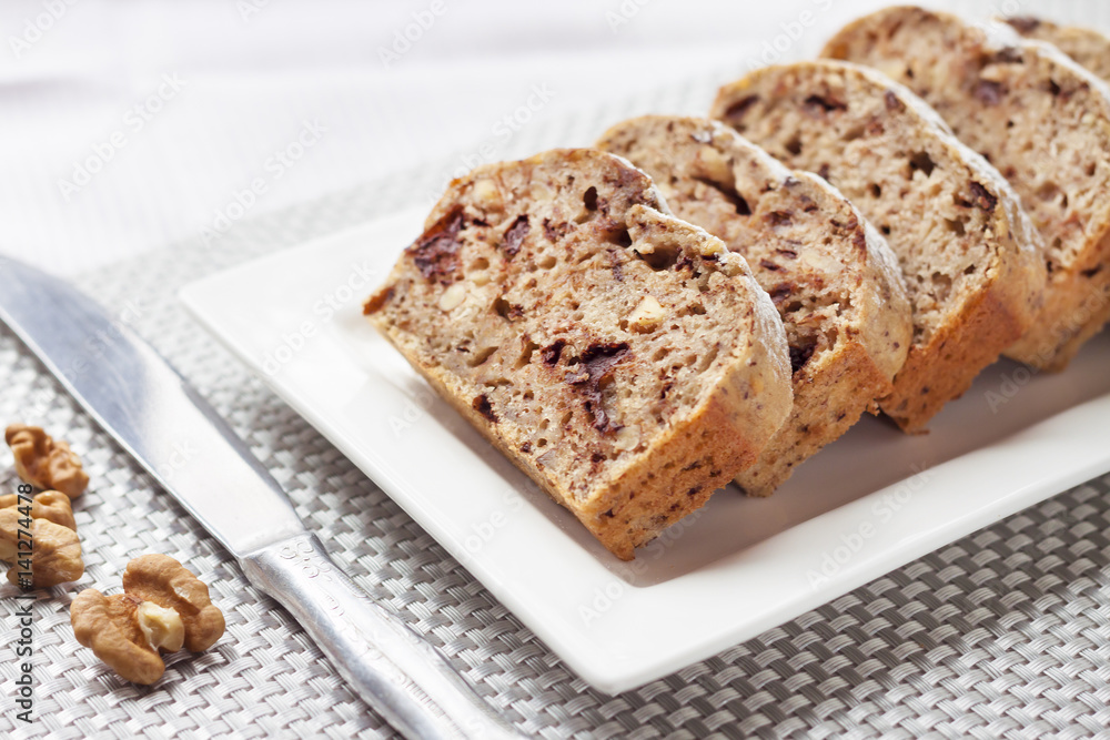 Banana cake with walnuts and dark chocolate