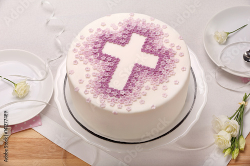 first holy communion cake on the table