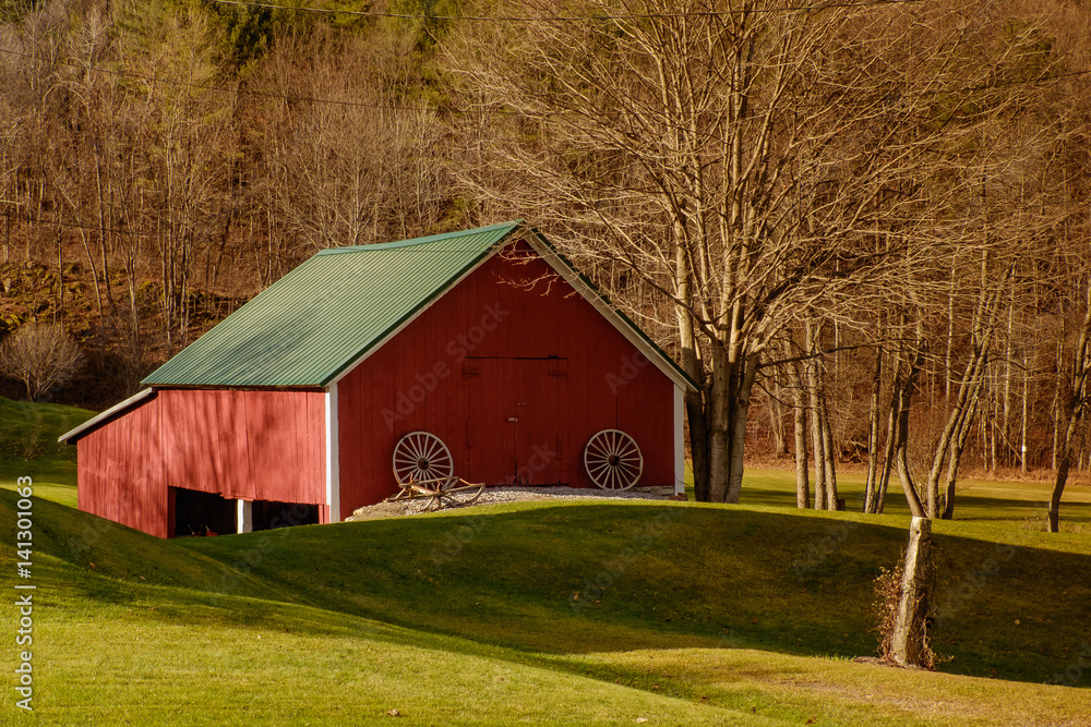 Fototapeta premium Red Barn - Bennington